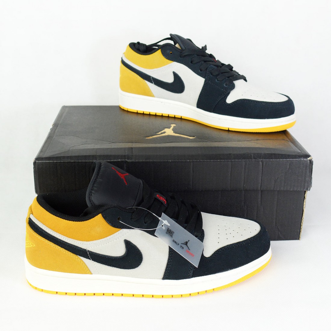 wmns dunk low sail university gold